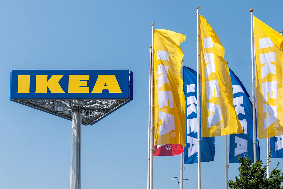 IKEA BJÖRKÅSEN теперь в жёлто-зелёном — подарок фрилансеру